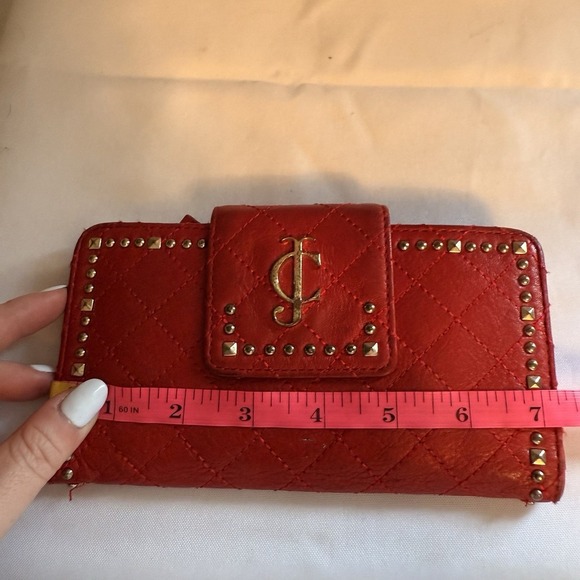 Juicy Couture 2012 Quilted Leather Studded Red Snap Wallet Clutch Card Holder - Picture 12 of 15